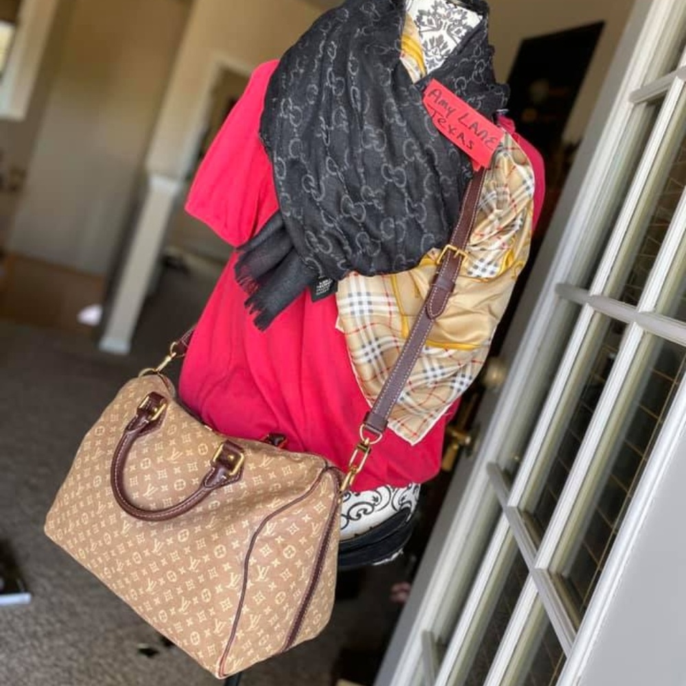 SOLD Speedy 30 B in Rose